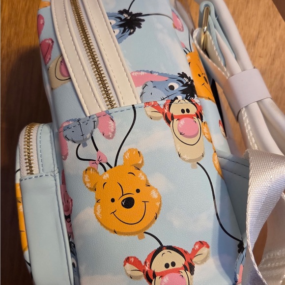 Loungefly Backpack - Winnie the Pooh Balloons - Picture 4 of 4